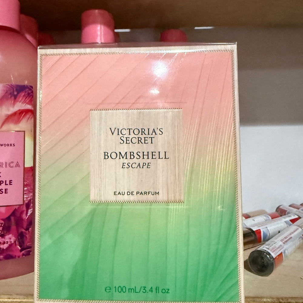Victoria's Secret Bombshell Escape 3.4 fl oz Eau de Parfum - Pink and Green